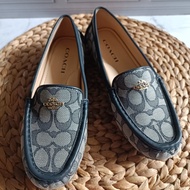 preloved coach flat shoes loafers signature navy sz 37,5 insole 24cm