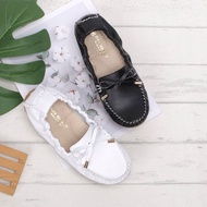 鬆緊鞋口蝶結豆豆鞋-黑/白/粉 1DR72