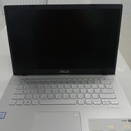 Laptop Asus core i3 A409UA