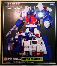 MP-22 Transformer Ultra Magnus 馬格斯