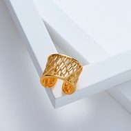 60J Cincin Titanium Wanita Emas Muda Anti Karat Asli Silver Emas Couple Dewasa Dan Luntur Logam Ases