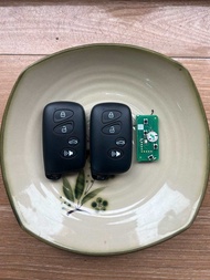 3 Smartkey vvdi xm38 toyota 4 nút chéo bản ch. Có thể thay đổi tần số theo app vvdi