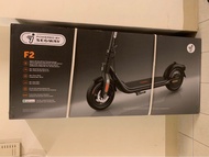 SEGWAY  ninebot F2 九號 電動滑板車～全新未拆封