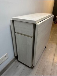 實惠 折疊檯連4張折凳 Foldable Dining Table with Chairs