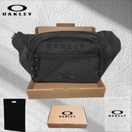 OAKLEY TAS OAKLEY TAS SELEMPANG OAKLEY WAISTBAG OAKLEY WAISTBAG OAKLEY SLINGBAG OAKLEY IRON LOGO