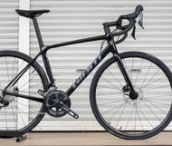 จักรยานเสือหมอบ giant TCR Advanced 2 PC Disc  2022 ชุดขับ 105 11speed