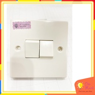 <Clear stock>Old Patten Square switch 3 Gang 2 Way/2 gang 2 way Lamp ON OFF BAJKELITE