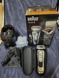 Braun 百靈Series 9 9395CC 乾濕兩用電鬚刨