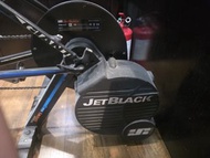 Giant Defy 公路車配 JetBlack 訓練台