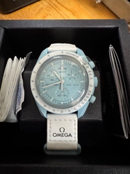 Swatch x Omega Mission to Uranus藍色