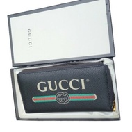 Gucci 古馳女款皮革長錢包 銀包