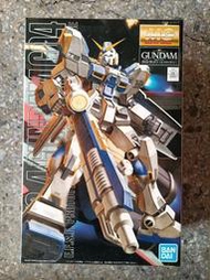 Bandai 1/100 MG 鋼彈4號機 RX-78-4 Gundam