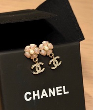 Chanel Earrings cc吊墜花花耳環