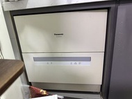 Panasonic NP-UW541D 嵌入式洗碗機