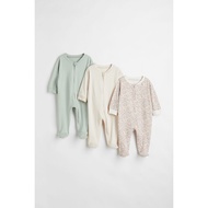 ECLAIR - H&M Unisex Baby Kids Pajamas Sleepwear Size. 3 - 4 Years