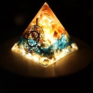 【新年禮盒】太陽石魔法陣-奧剛金字塔小夜燈Orgonite奧根塔