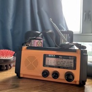 SHENYU-Aic V830-TOP-99800W 手搖發電收音機