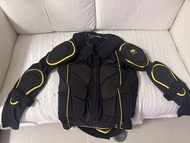 日本 鎧武者 YOROI MUSHA XRD 長袖護甲 M號 jacket Snowboard 滑雪 單板 電單車 防摔衣