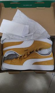 PUMA Suede Classic Sneakers (Size: EU 44)