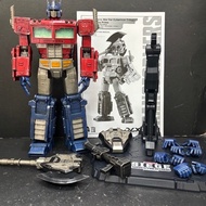 ThreeZero DLX Transformers War for Cybertron Optimus Prime