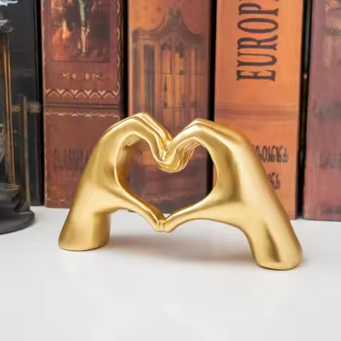 1PCS Small Heart Hands Love Finger Statue, Modern Aesthetic Home Decor