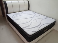 [ FREE 1 X RM199 KING KOIL PILLOW ]  [Free Shipping] White Leather Bedframe Fabric Swiss Foundation Divan / Leather Divan / Solid Divan Bed / Bedframe Katil / Hotel Bed / Katil Bed Frame / Divan Only