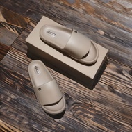 YEZZY SLIP-ON SANDALS FOR MEN AND WOMEN RUBBER JELLY CREAM SLIDE CASUAL 39-44