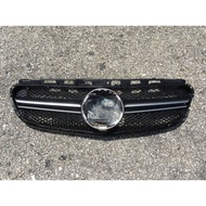 Mercedes benz W212 E63 Facelift Grille