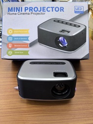 Mini projector  มินิโปรเจคเตอร์ YG300 FHD1080p ไม่ต้องเสียบไฟฉาย power bank ต่อไปดูได้