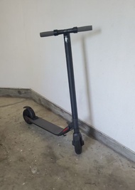 Ninebot by Segway 電動滑板車