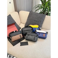 Coach Graham Camera Bag​​Coach Graham Camera Bag Messenger Bag Shoulder Bag Coach Graham Camera Bag 