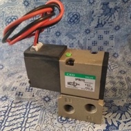 Solenoid valve CKD 3PB210-08-AC220V