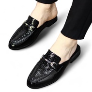 Giày sục nam cao cấp in họa tiết ô vuông sục lười nam đế cao su mềm gắn băng xích trang trí da bóng 