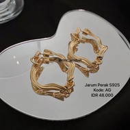 AG - 925 silver needle titanium gold earrings