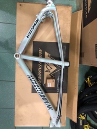 Mountainpeak Monster Frame 27.5 & 29. Tapered Non Boost QR 31.6mm seat tube