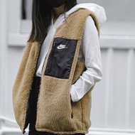 Nike 雙面外套抓毛 Reversible Fleece Gilet