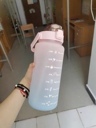 2000ml 漸變色水樽