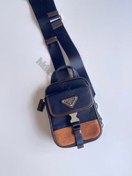 全新✅帶盒hkluxehk 🎁 Prada 手機袋 Phone bag Phone Pouch