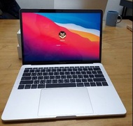MacBook pro 2017 256gb