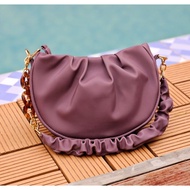 Trends . RTN - Aelin Slingbag Women's Bag 20 x 12