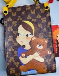 韓國潮牌陸心媛電話袋