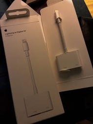 Apple Lightning to Digital AV Adapter