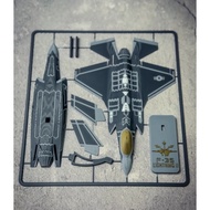 Cuero Miniature Airplane F-35 Lightning II Plane Kit Card