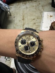 Rolex Daytona 金色錶盤手錶