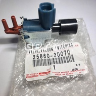 Original Alphard Vellfire Hilux Fortuner 25860-30070 Vacuum Valve