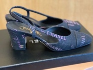 Chanel全新22年超難買牛仔塗鴉系列 slings經典低跟鞋