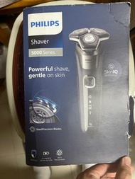 Philips shaver  5000 series 鬚刨 有單有保養