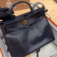🌈Hermes💙Herbag 31💙深藍色金扣防水布🌈全新閒置🌟Stamp B🌟有盒🌟herbag31🌟herbag🌟愛馬仕🌟