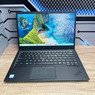 文書機皇 Thinkpad X1 Carbon Gen 6高階文書輕薄筆電 /i7-8550U 8th gen/8GB DDR4/256GB SSD/14inch IPS Mon/新淨企理/運行快速/