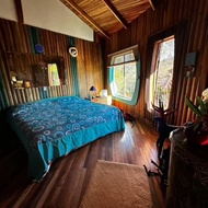 โรงแรม Artistic house in a coffee plantation - Tajo Alto